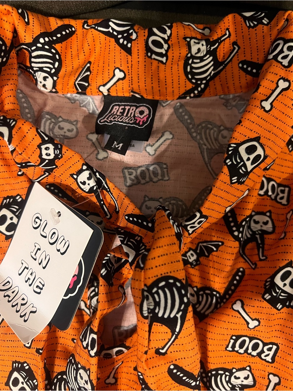 Retrolicious Orange Glow-in-the-Dark Halloween Cat top